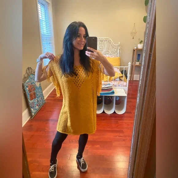 Crochet Golden Dress - Picture 2 of 3